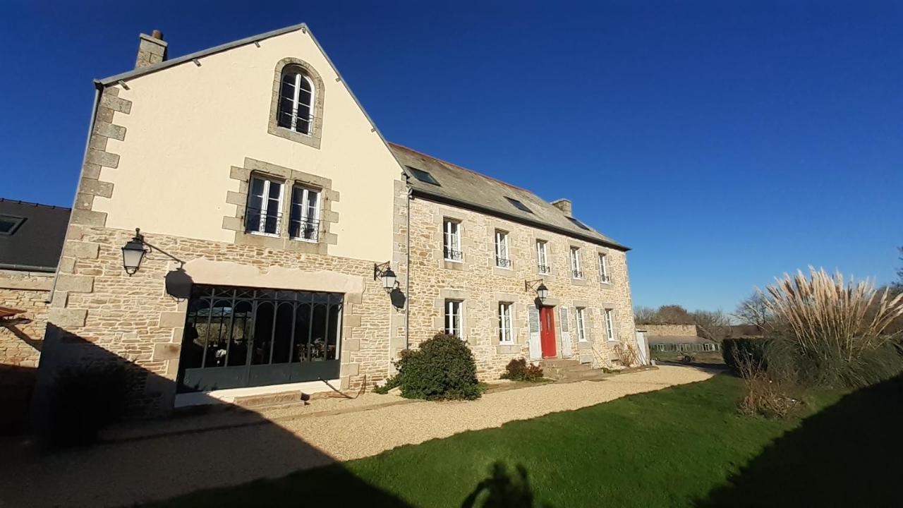 Auberge de Saint Jean Ploumilliau Exterior foto